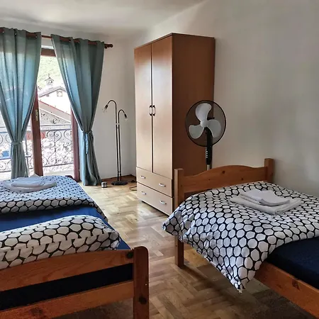 Sobe Pri Olivi Kobarid