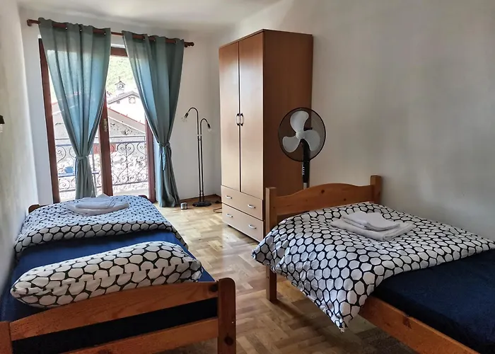 Sobe Pri Olivi コバリード